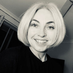 Meet your Posher, Lorinda